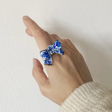 Load image into Gallery viewer, Bow Ring - Portuguese Tile