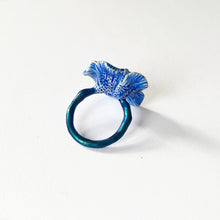 Load image into Gallery viewer, Star Fish Flower Ring