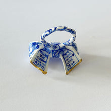 Load image into Gallery viewer, Bow Ring - Lotus Pattern