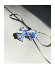 Load image into Gallery viewer, Bow Ring - Lotus Pattern
