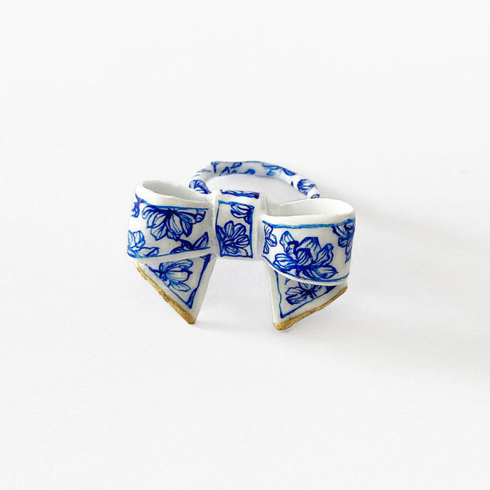 Bow Ring - Lotus Pattern